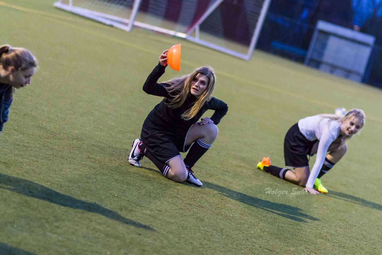 Bild 63 - C-Juniorinnen KT Training